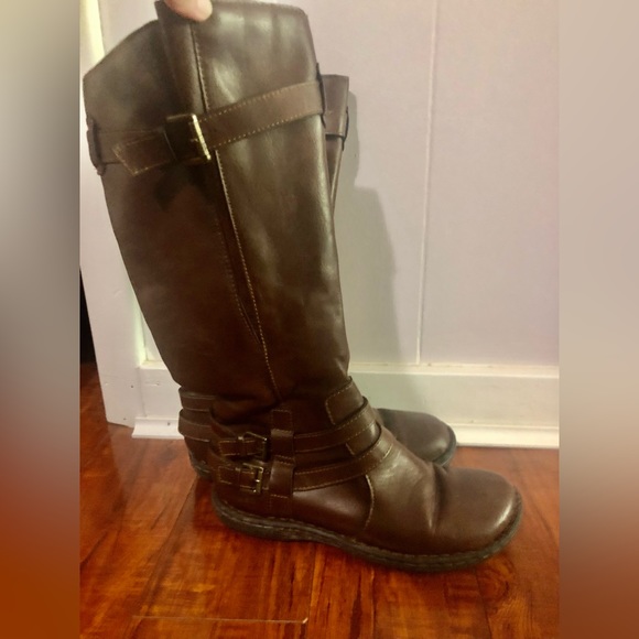 Sale 🔥Born boots! Gorgeous for fall size 7.5 - Picture 5 of 10
